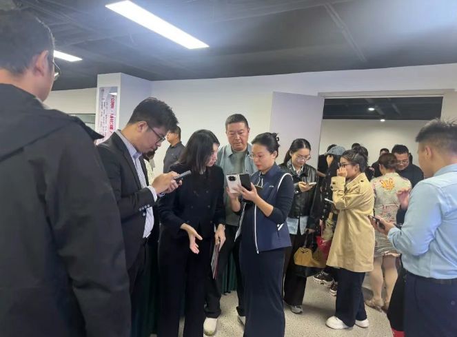 1760317428926159.png image.png